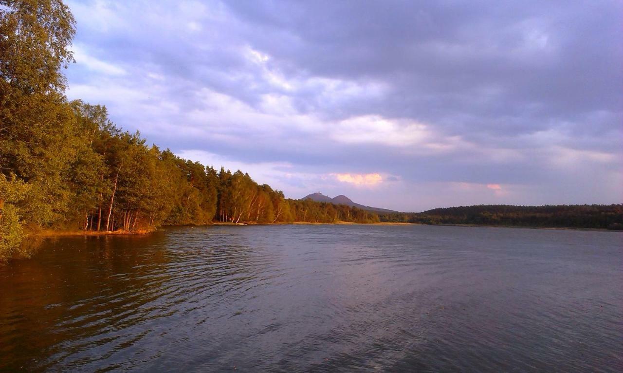 U Lekninu Villa Doksy  Buitenkant foto